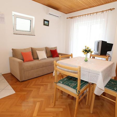 Apartments Nada Baška Exteriér fotografie